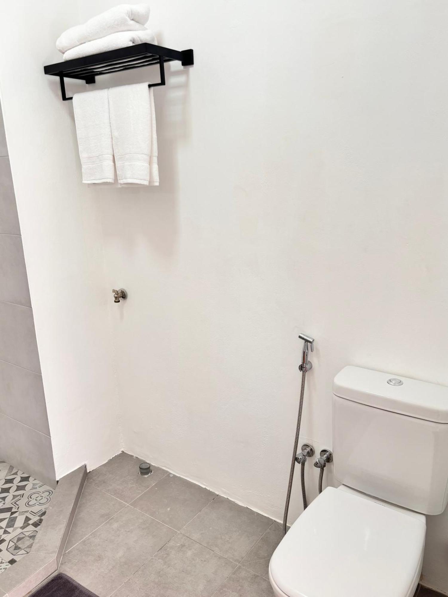 Maison Mont Choisy - One Or Two Bedrooms Apartment Trou aux Biches Bagian luar foto