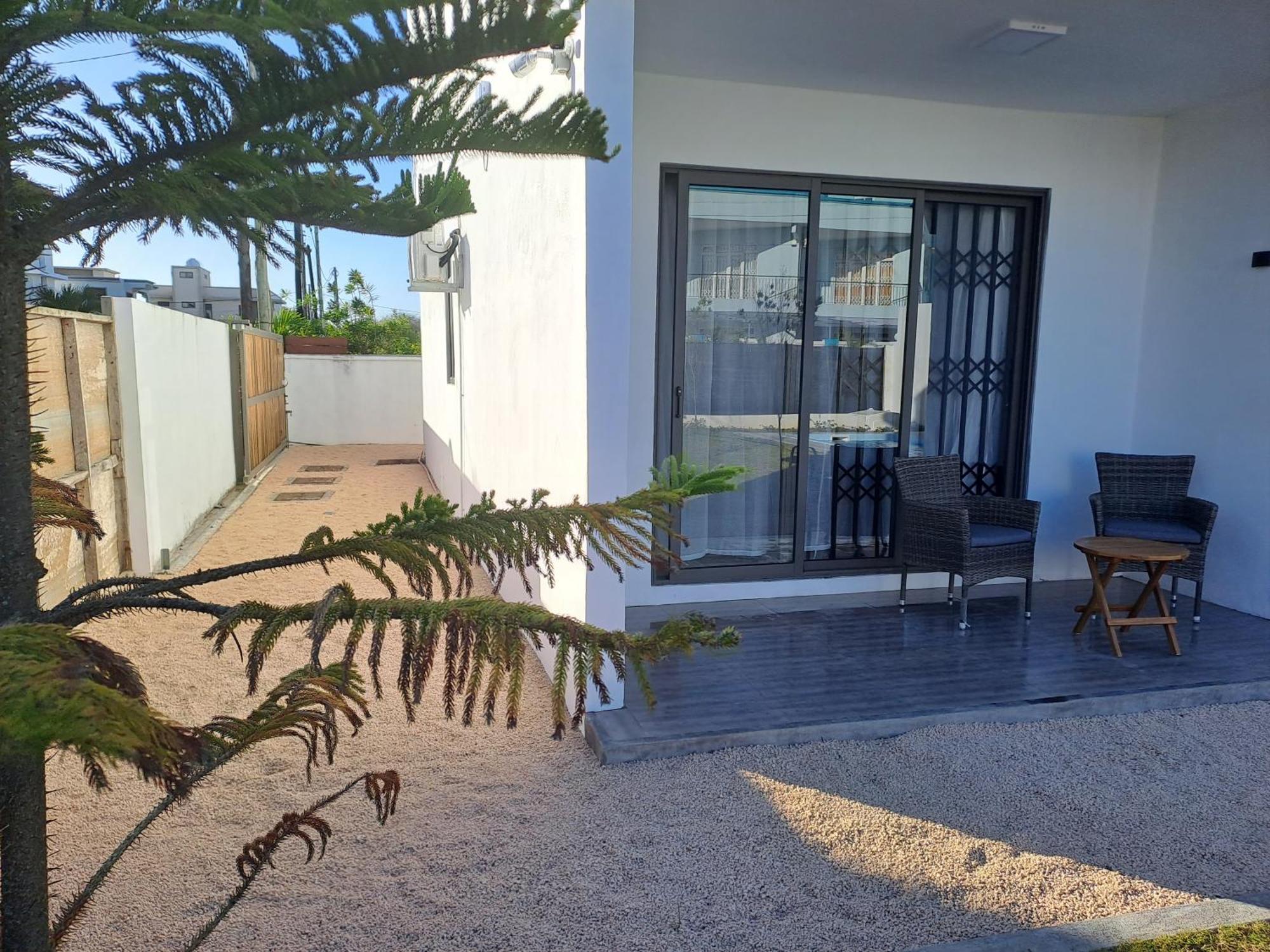 Maison Mont Choisy - One Or Two Bedrooms Apartment Trou aux Biches Bagian luar foto