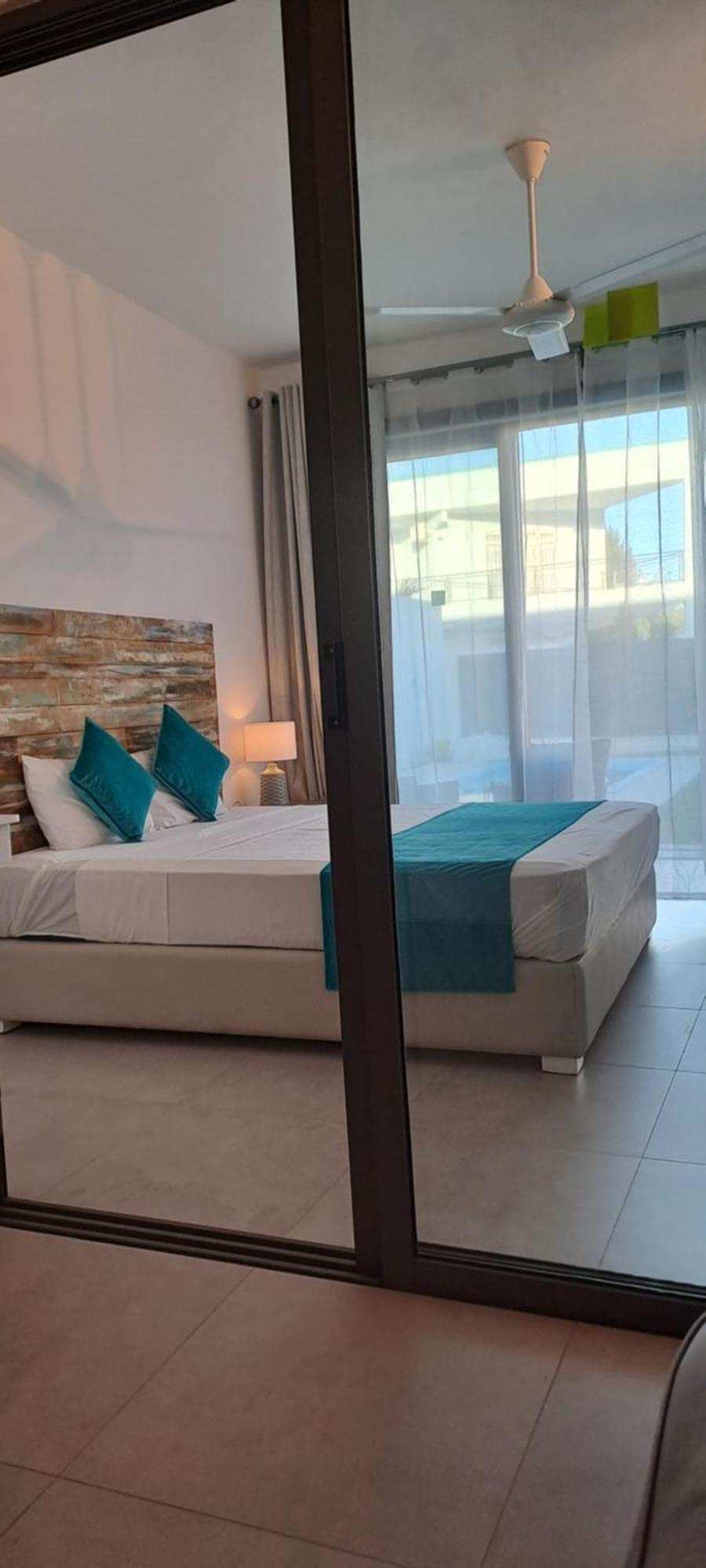 Maison Mont Choisy - One Or Two Bedrooms Apartment Trou aux Biches Bagian luar foto